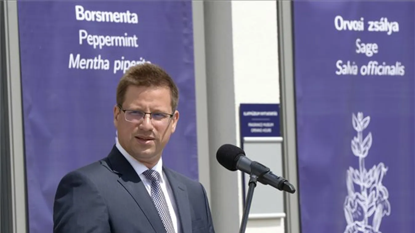 Átadták az ország első illatmúzeumát Pannonhalmán