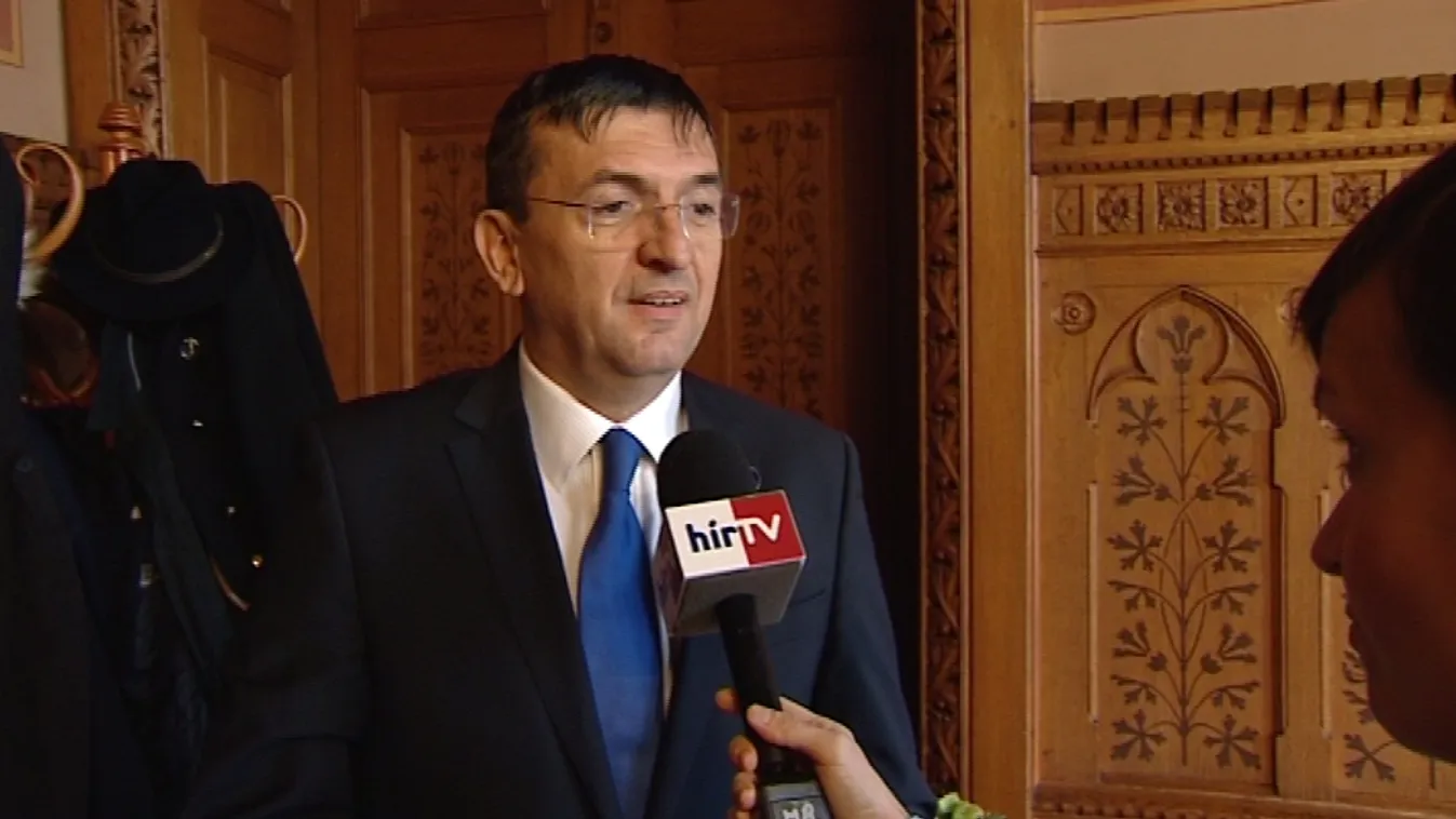 A Fidesz 2010-es kampánya kapcsán nincs érdemi válasz