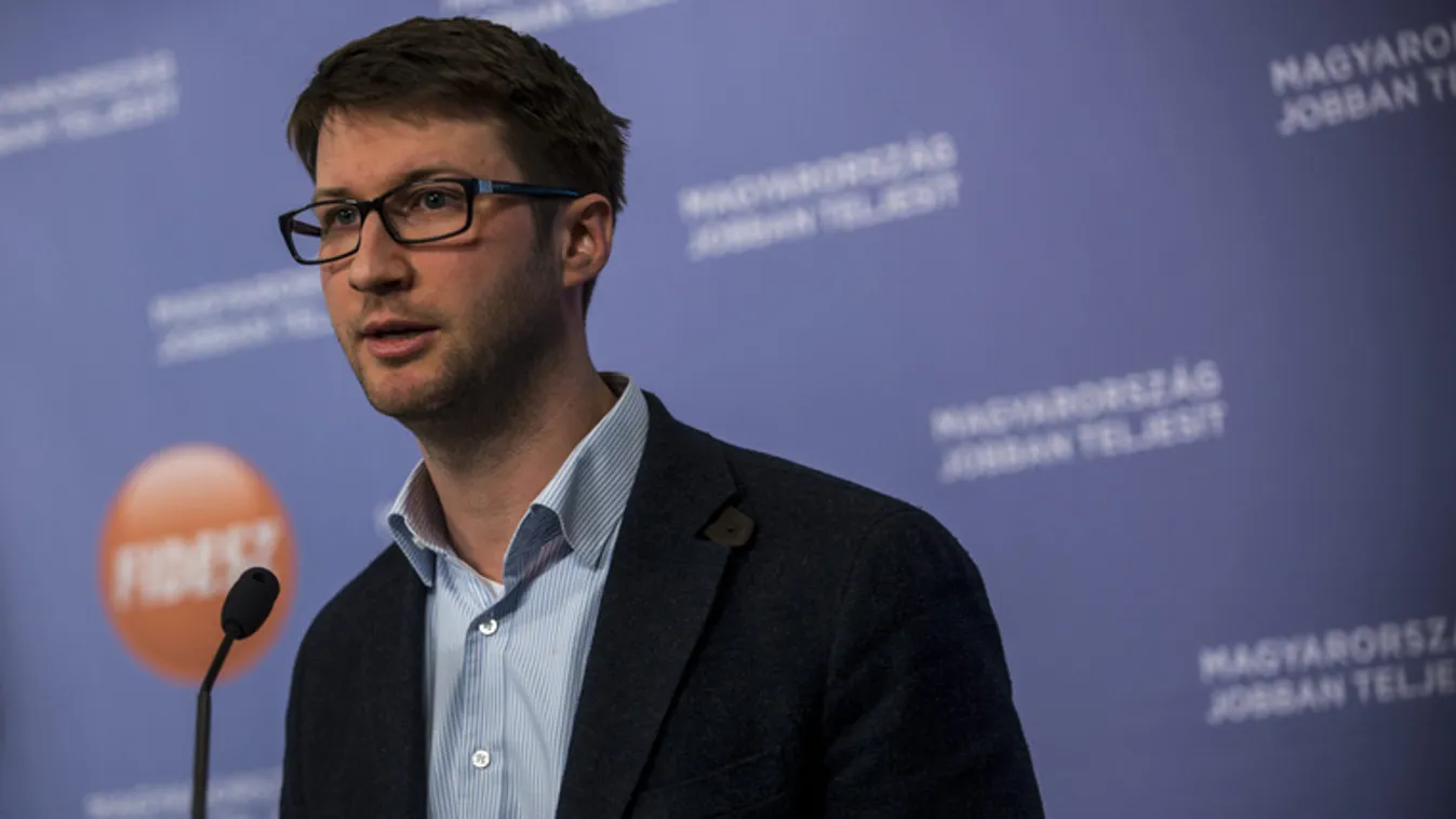 Böröcz: A frakciók támogathatnák saját pártjukat