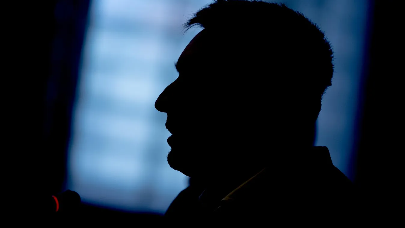 A hamburgihoz hasonló ostromállapotokat vizionál Rogán