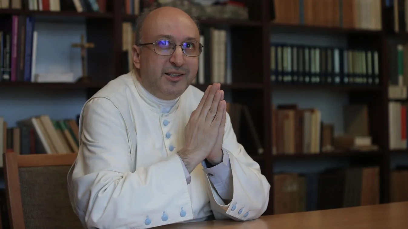 „Nem a halálé az utolsó szó” – húsvéti beszélgetés Kovács Ervin Gellért premontrei atyával