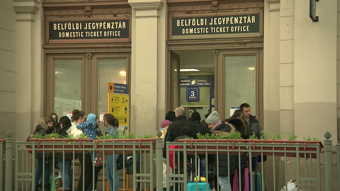 Már megvásárolható a vármegye- és országbérlet a MÁV-applikációban