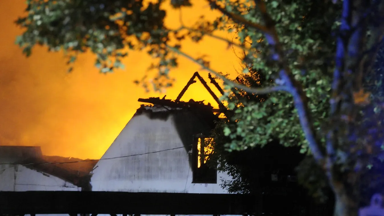 Kiégett egykori Hűvösvölgyi Vigadó