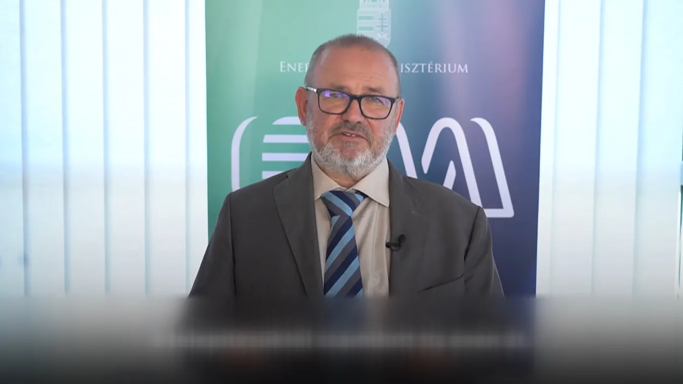 Marad az éves szaldó elszámolás a napelemeknél