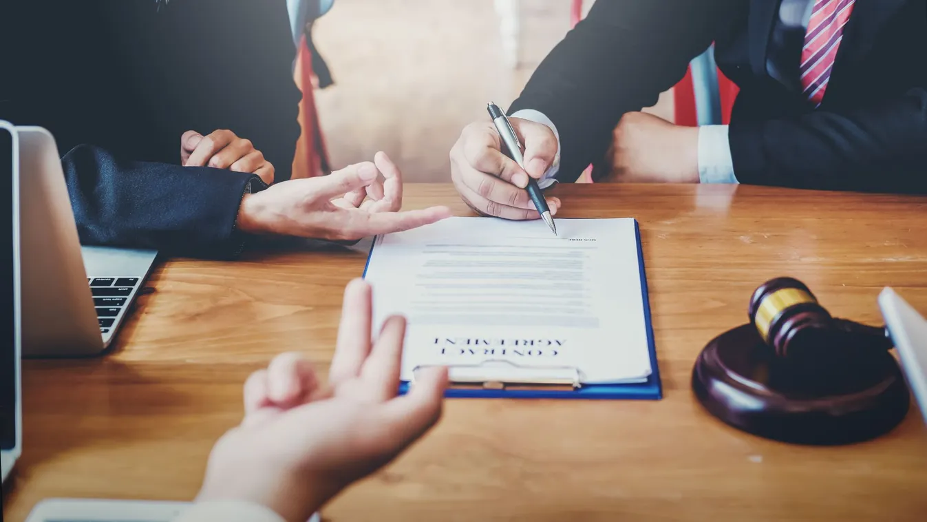 Kreml: Oroszország fenntartja a feltételeit, ezért nem vár csodát a szerdára tervezett béketárgyalástól