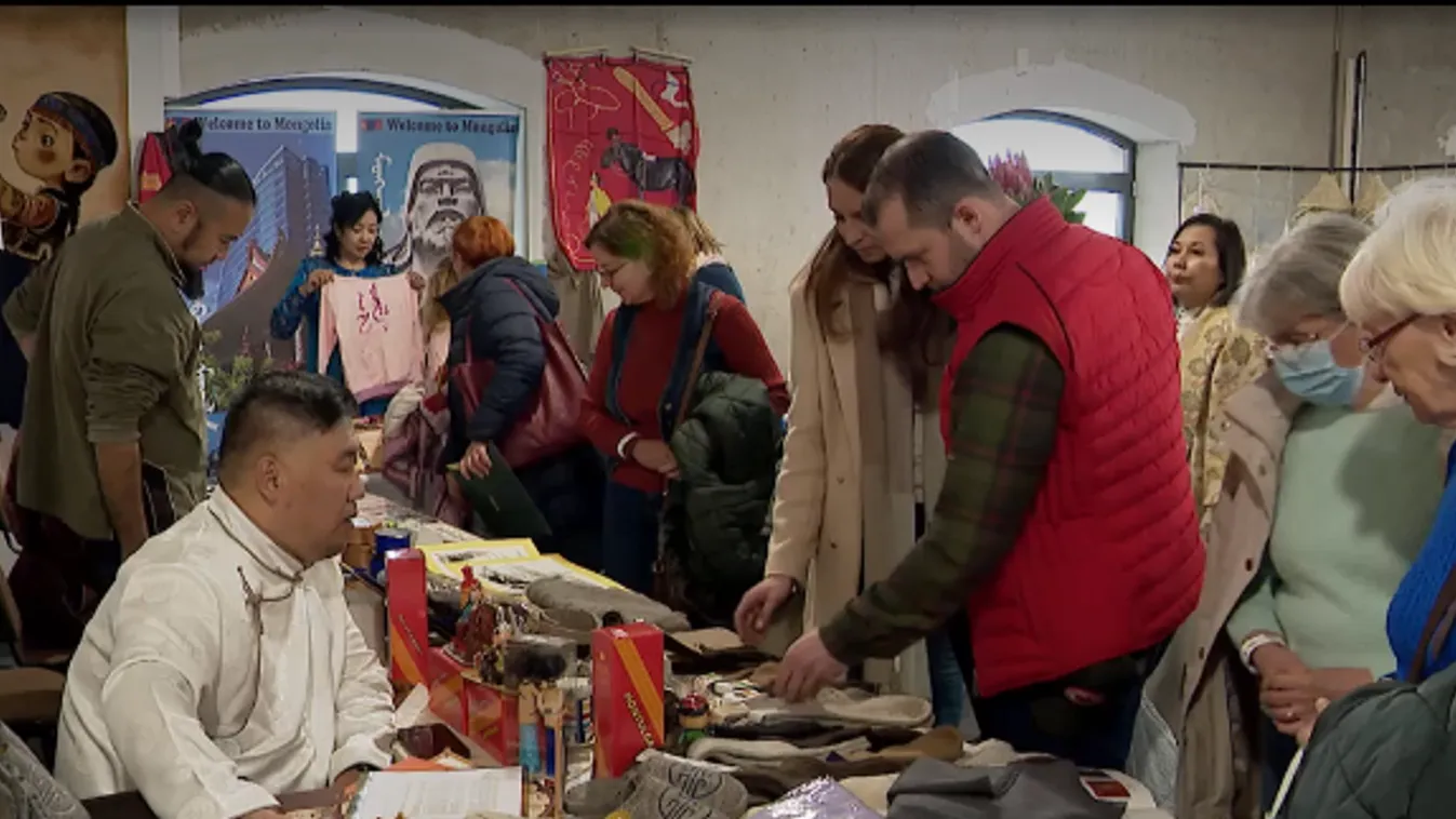 Rászorulóknak és autista gyerekeknek gyűjtenek a diplomatafeleségek + videó