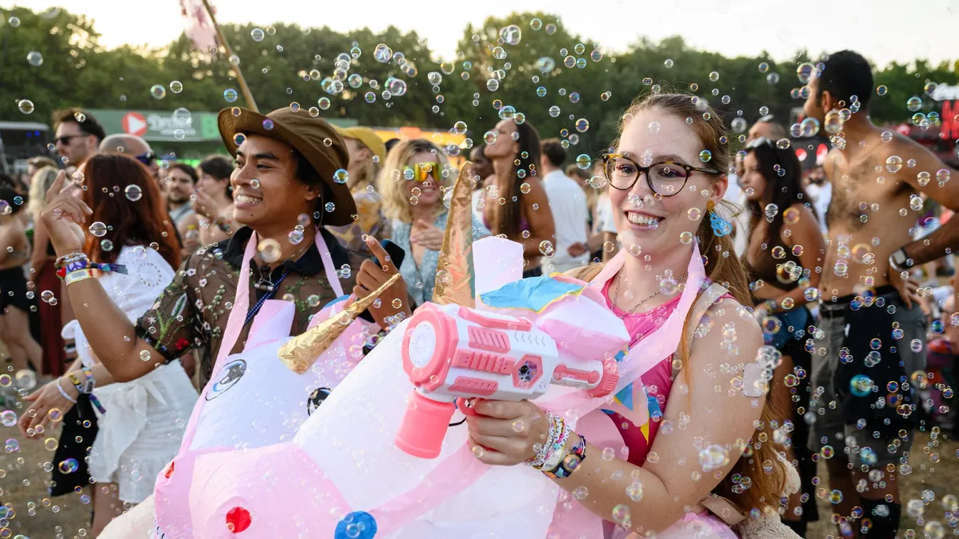 Palackvadászat és szelektív szemétgyűjtés a Szigeten + videó