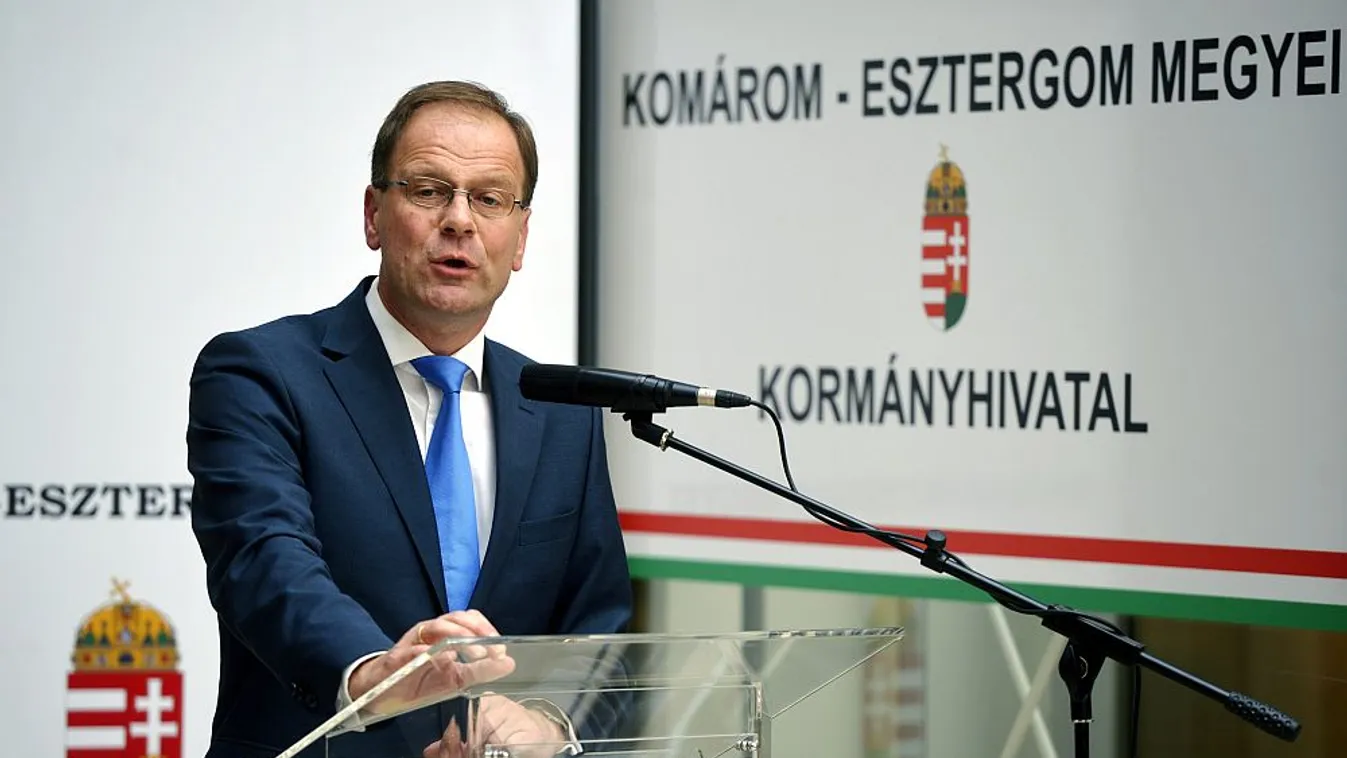 Navracsics Tibor: alaposabban kell bizonyítanunk a megoldási javaslataink jogosságát az EU-ban, mint másnak