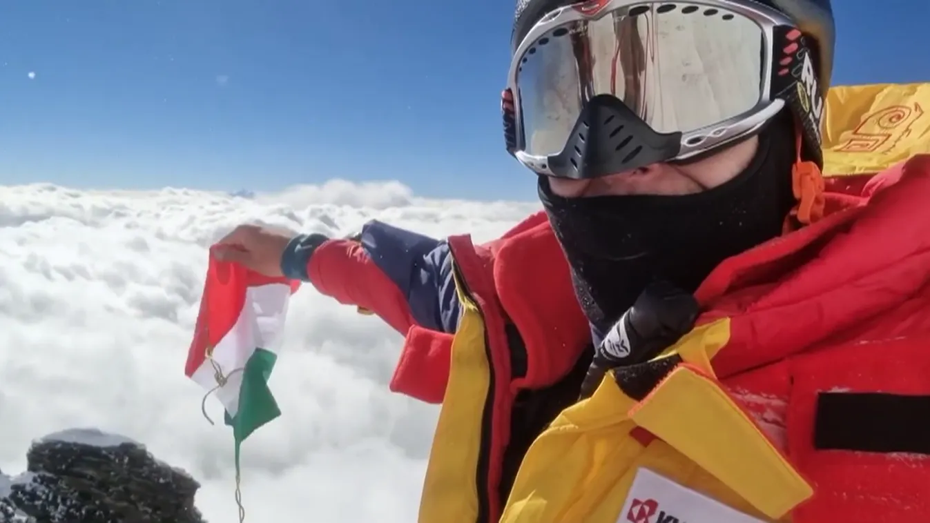 Nem találták meg Suhajda Szilárdot az Everesten