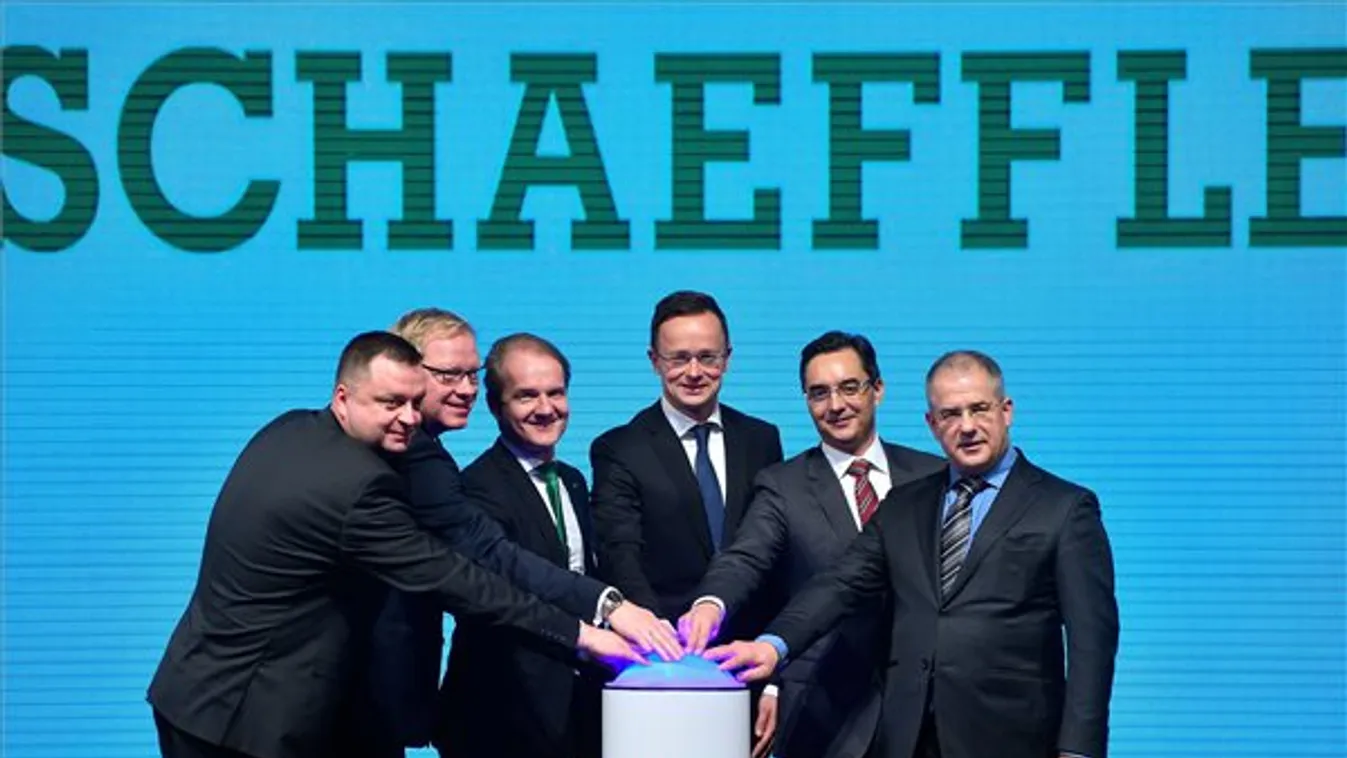 Szijjártó: Félezer új munkahelyet teremt az FAG debreceni beruházása