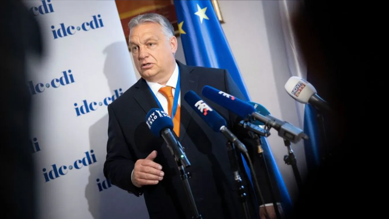 Orbán Viktor: Magyarország minden béketervet támogat