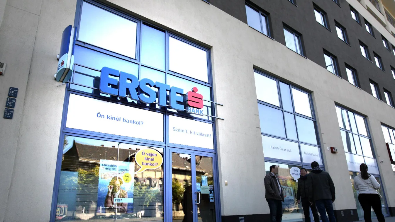 Százakat küldhet el az Erste Bank