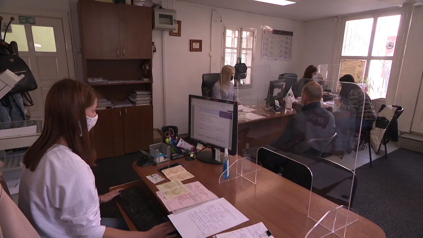 Nagy az érdeklődés a magyar védettségi igazolványok iránt Erdélyben