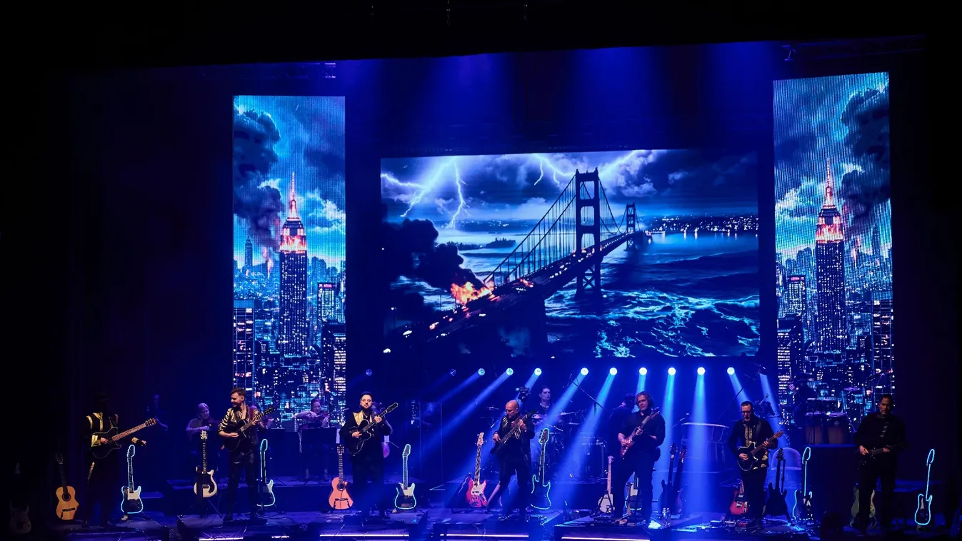 Dupla teltház előtt léptek fel gitárvirtuózok az Erkel Színházban