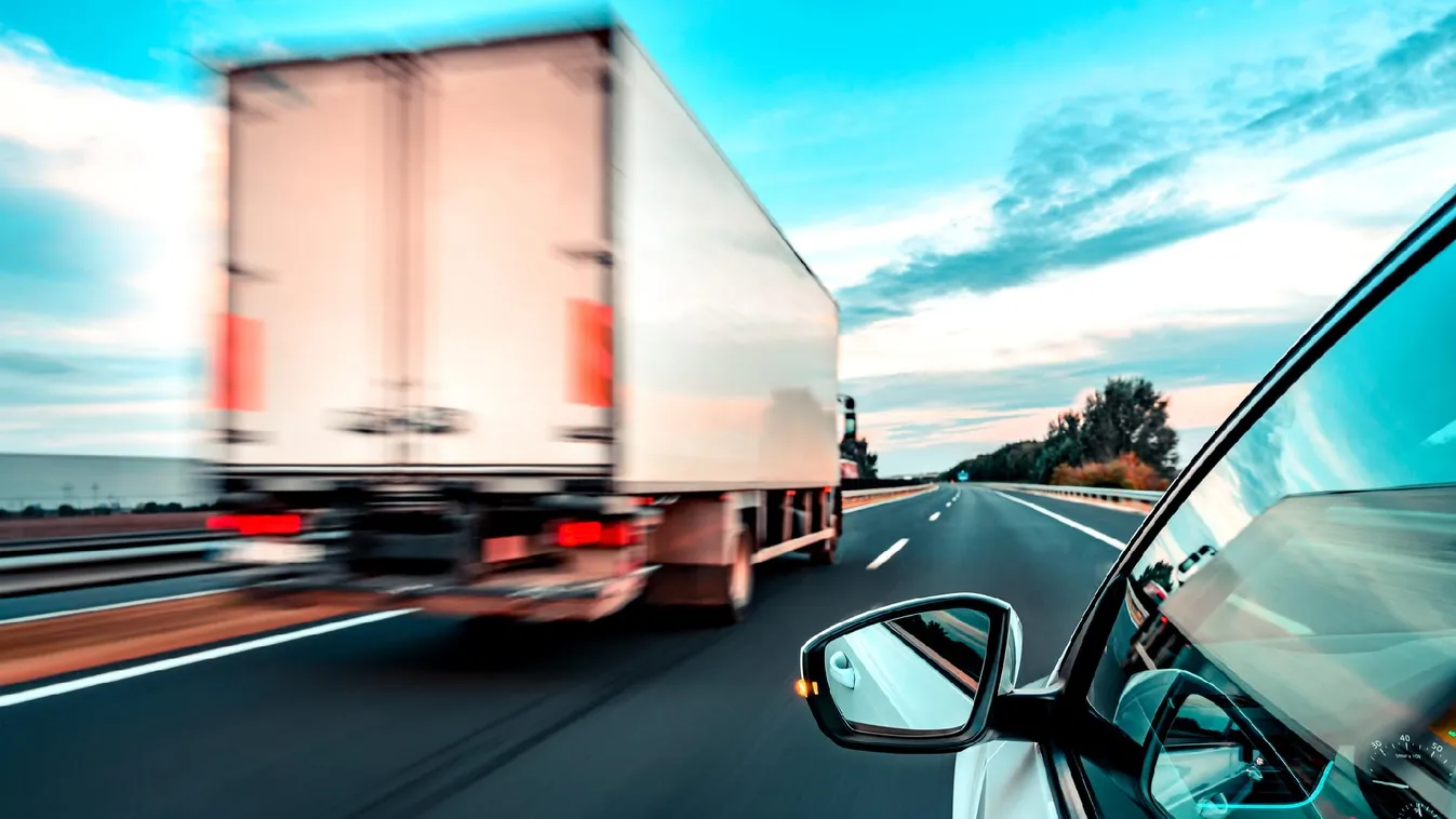 Egy apró mágnessel buherálta meg a jeladót a sofőr