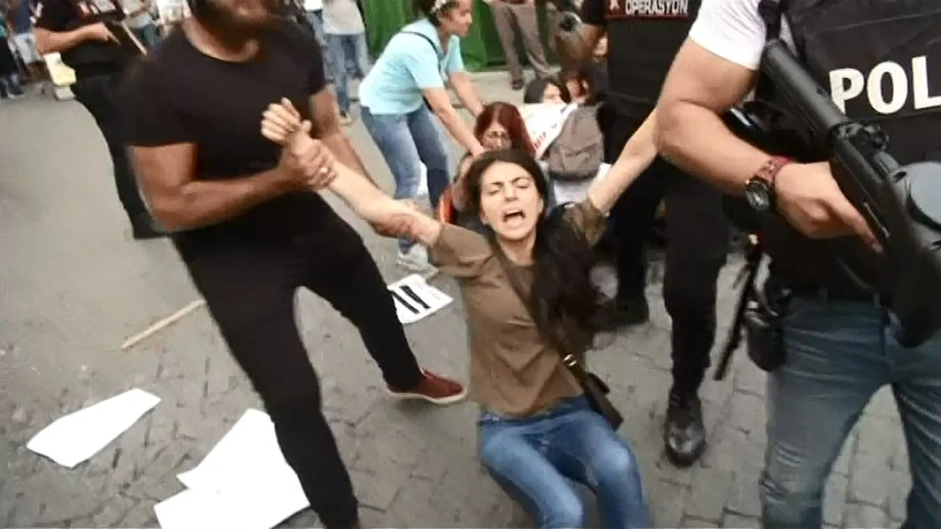 „Nem kapunk munkát, ha meg tüntetünk, szétvernek minket”