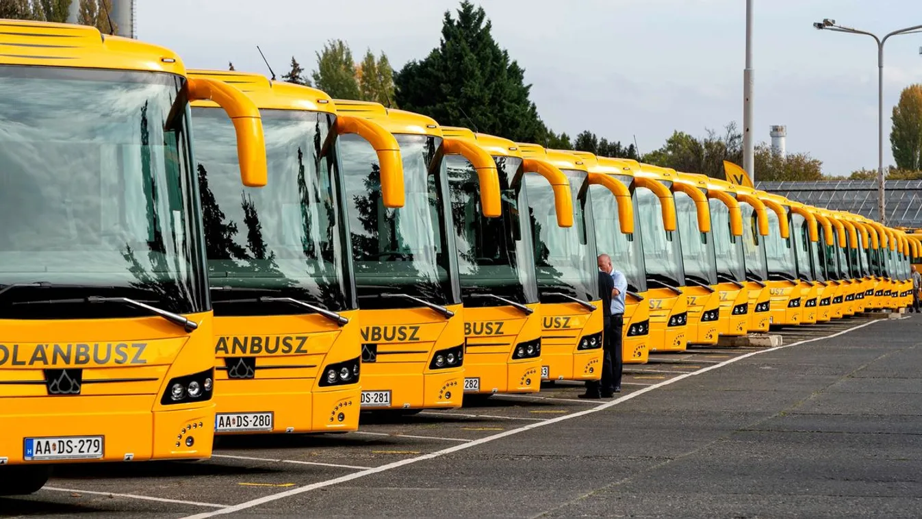 A kézzelfogható jövő: Míg Brüsszel vitázik, Magyarországon ezer új magyar busz gördül az utakra