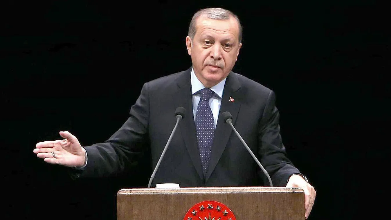 Kiadtak a törököknek egy kurd aktivistát