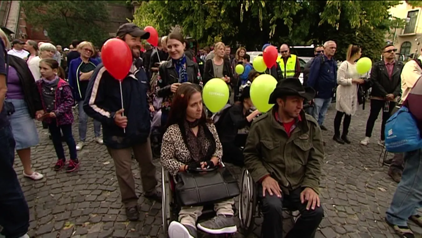 Felzárkózási programok megvalósítására hirdet pályázatot a kormány 740 millió forint értékben