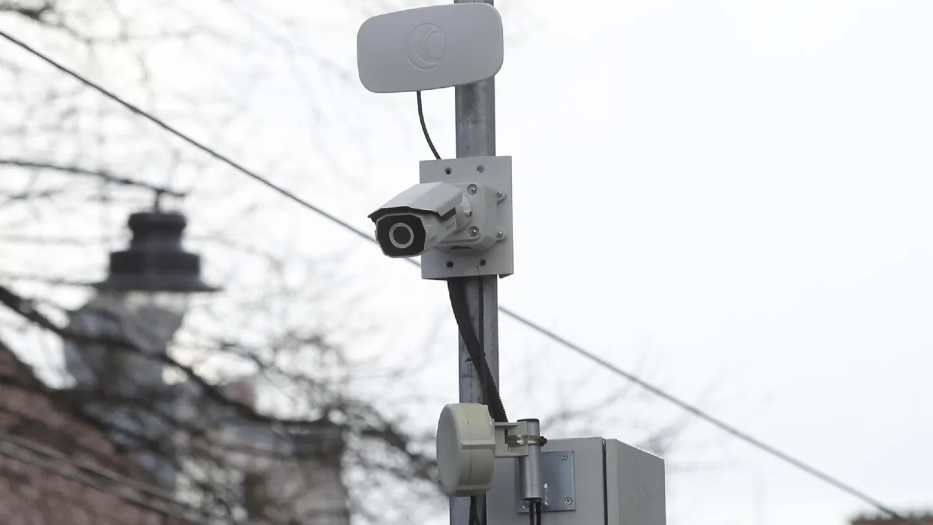 Kamerákkal szabnának gátat a száguldozásnak