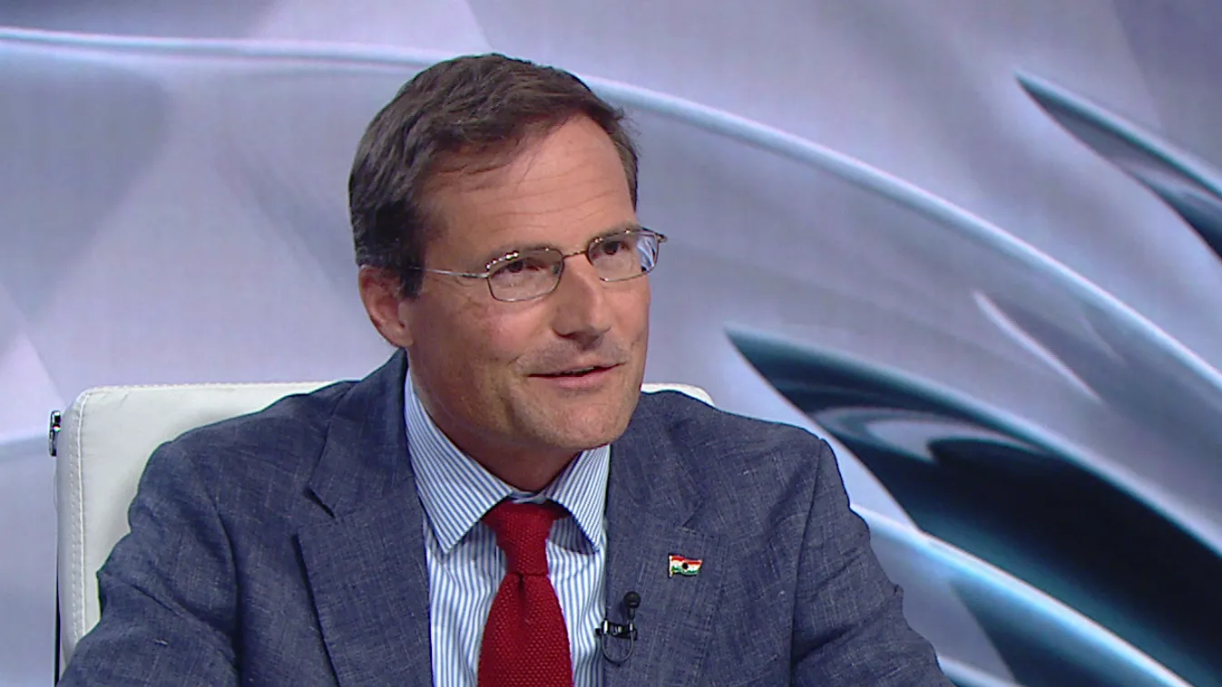 Gyöngyösi Márton: Karácsony, Bajnai és Márki-Zay mondja el, mi a fene történt!