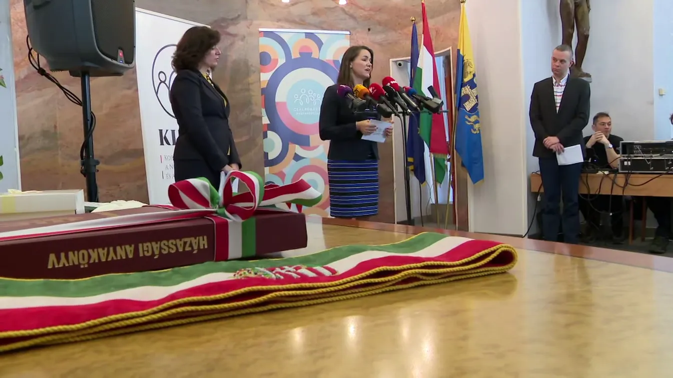 Egész napos élő műsor a HírTV-n az új köztársasági elnök, Novák Katalin beiktatása alkalmából