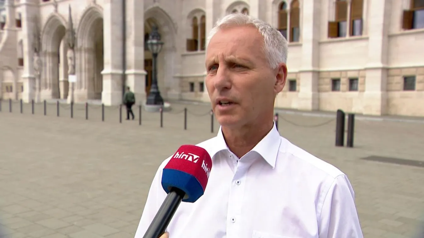 Soltész: Zsidózott a jobbikos képviselő a parlamentben