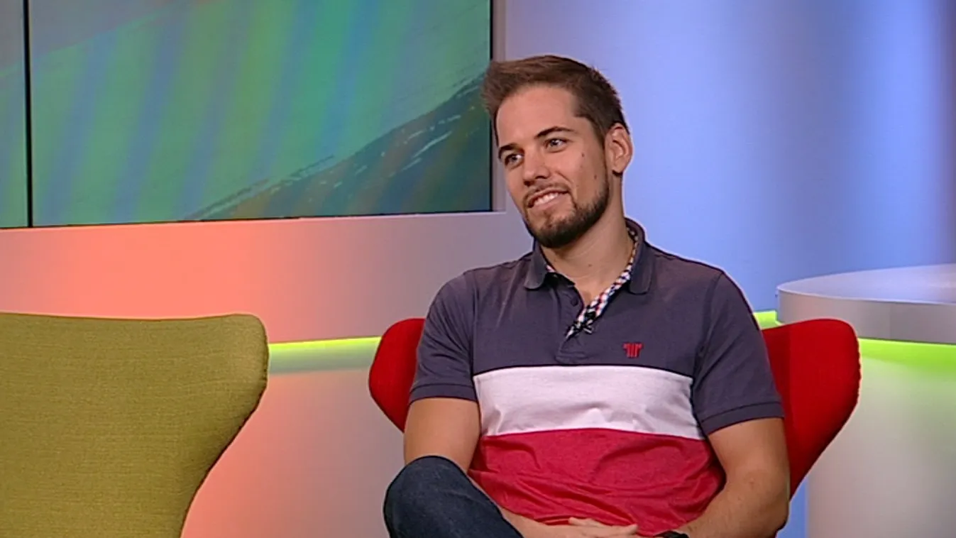 Fúvósokkal és vokalistákkal bővül a PASO