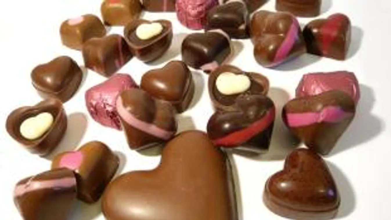 Világszerte ünnepelték a Valentin-napot a szerelmesek