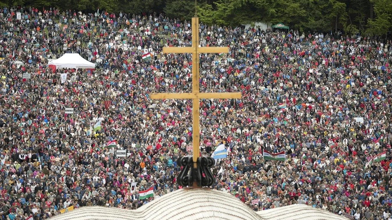 Regisztrálni kell Ferenc pápa csíksomlyói látogatására