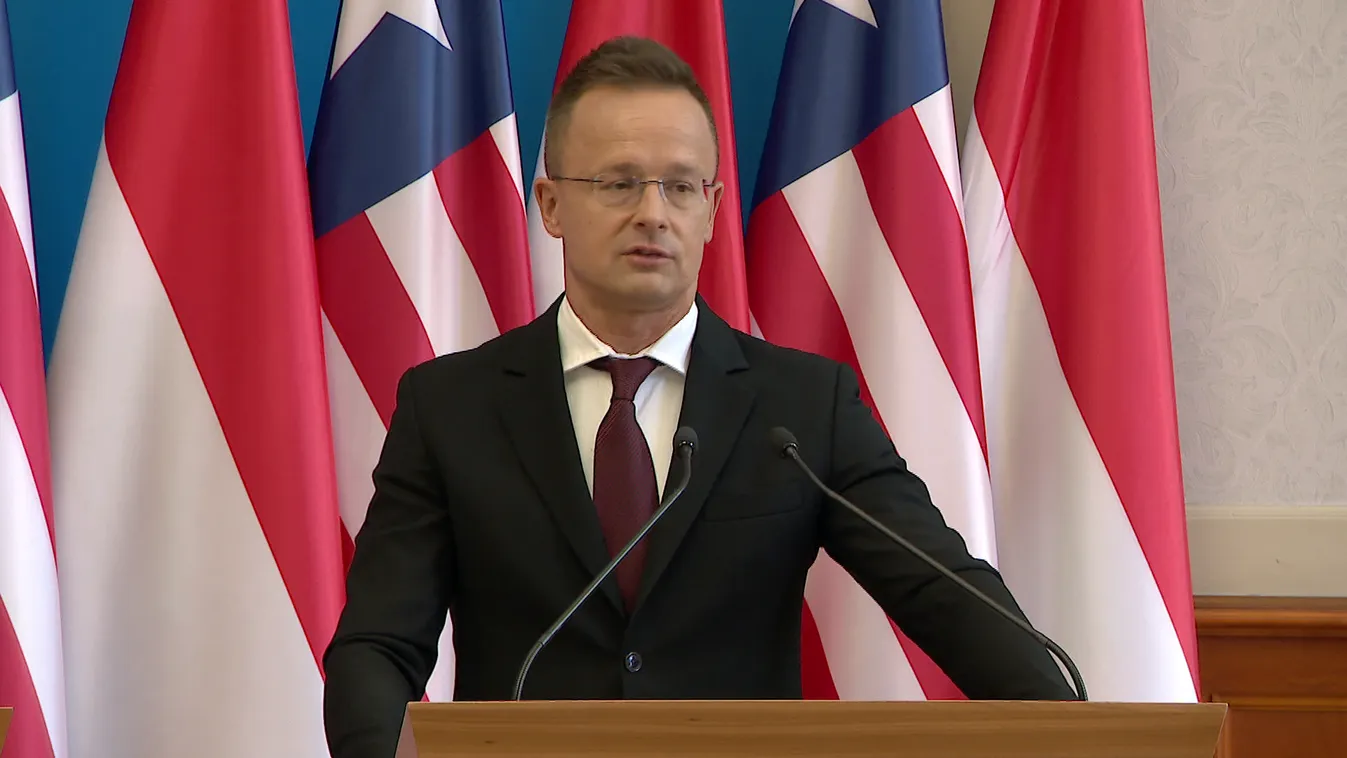 Szijjártó Péter: Hazánk a nyomásgyakorlás ellenére békepárti marad