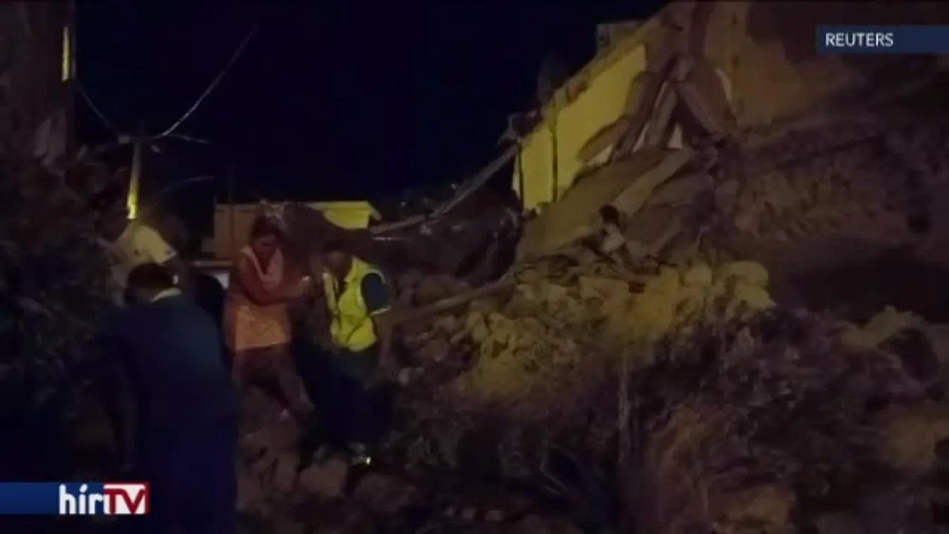 Földrengés a turistaközpontban