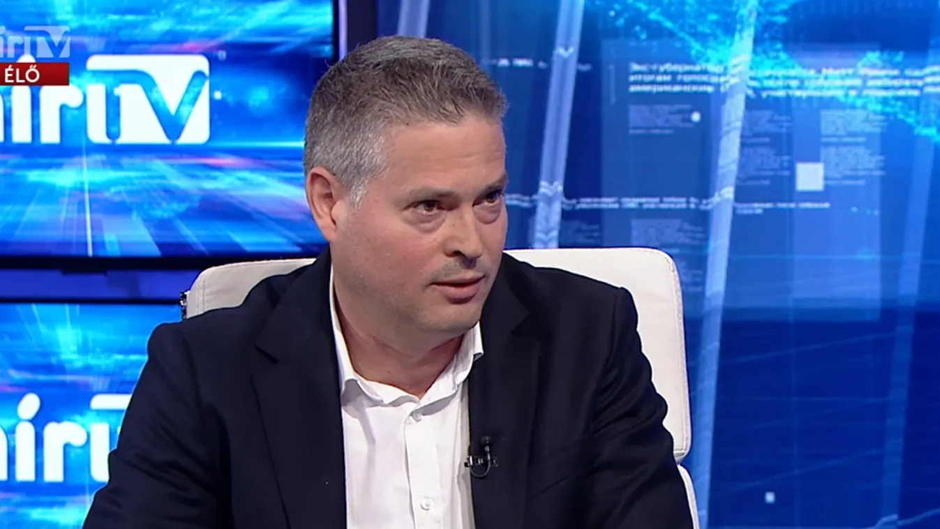 Sára Botond: Be fogom rúgni az ajtót + videó