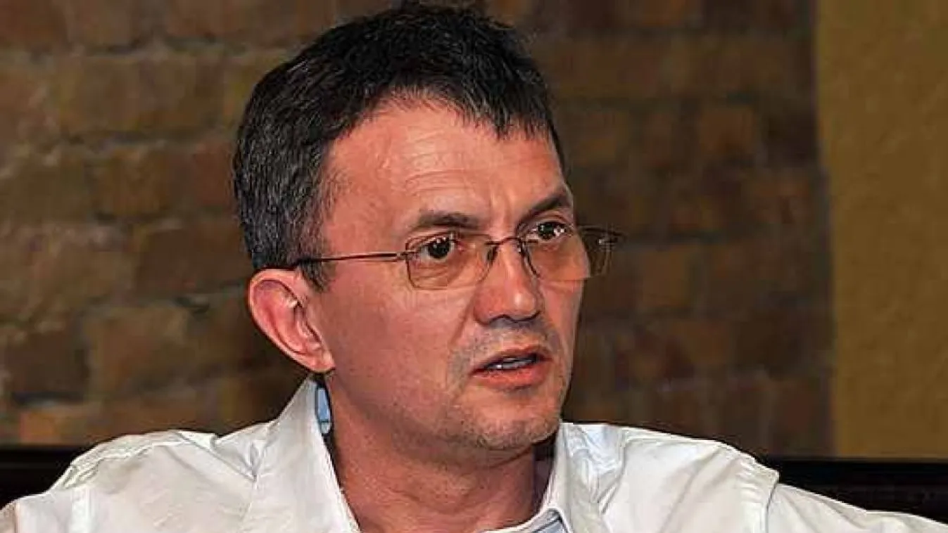 Orbán barátja kaszált a pénztárgépeken