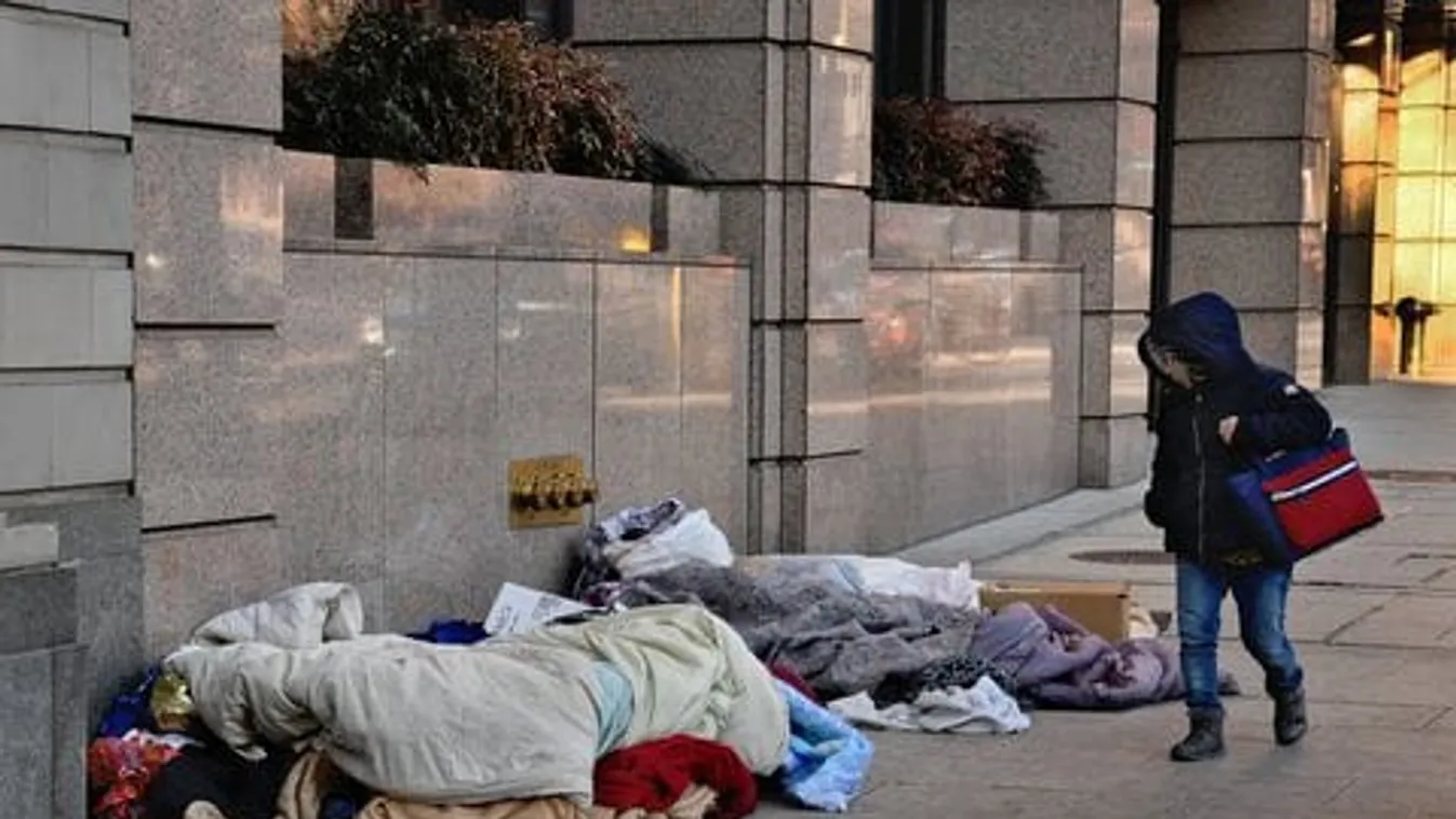 Nem volt fényképégetés: életbe lépett az új hajléktalantörvény