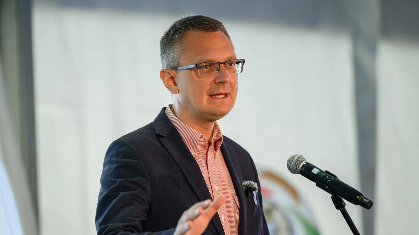 Rétvári Bence: több mint háromszorosára nőtt az egészségügyre fordítható forrás az elmúlt tizenöt évben