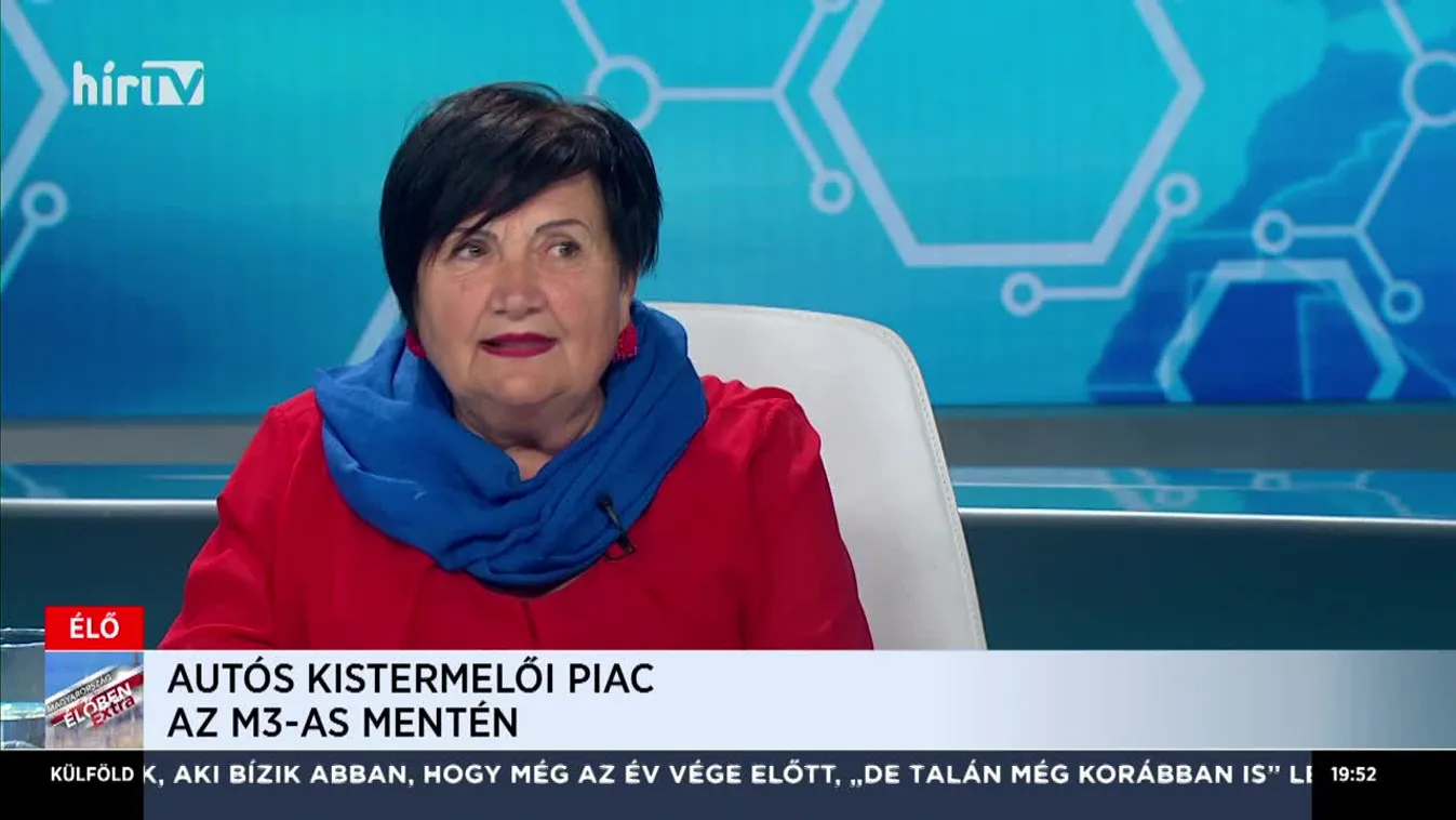 Konrád Istvánné: Autós kistermelői piac az M3-as mentén