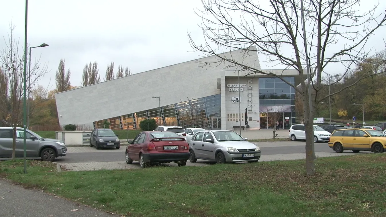 Támogatja a kormány a miskolci sportuszoda működését