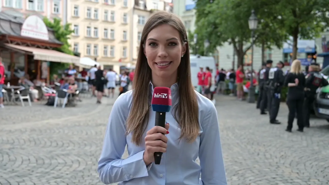 Gyülekeznek a magyar szurkolók