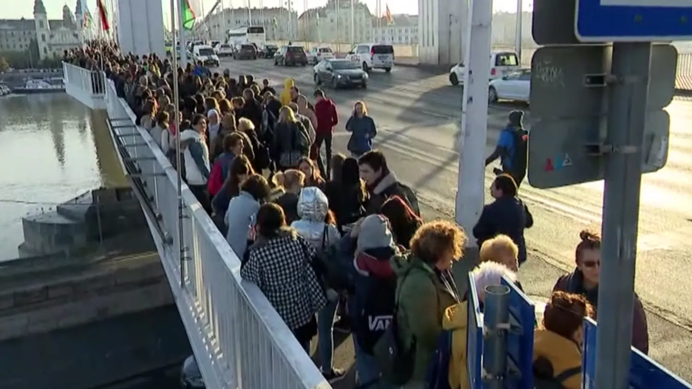 „Megérdemlik és jár a tanároknak a béremelés”