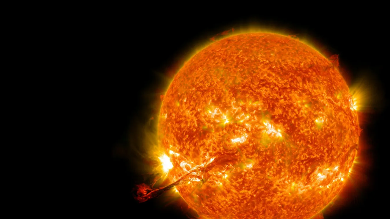 Útnak indították a Nap sarkvidékeit felderítő űrszondát