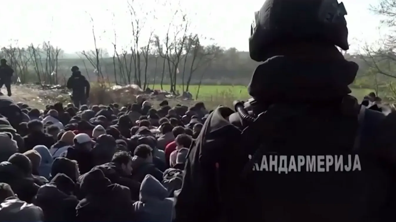 Továbbra is nagyon jelentős a déli migrációs nyomás, és a migránsbandák egymás közötti háborúja