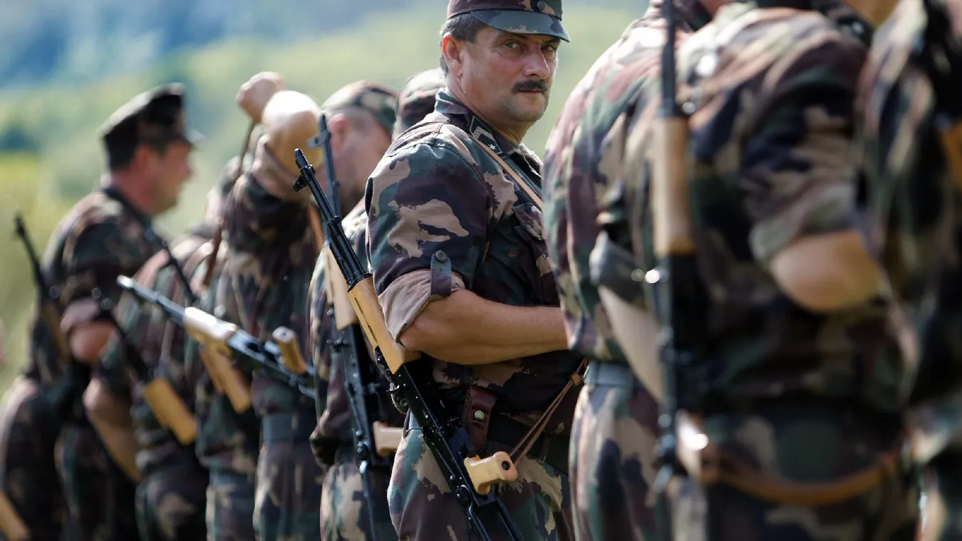 Nyolcszázötvenezer fővel nő a behívhatók száma