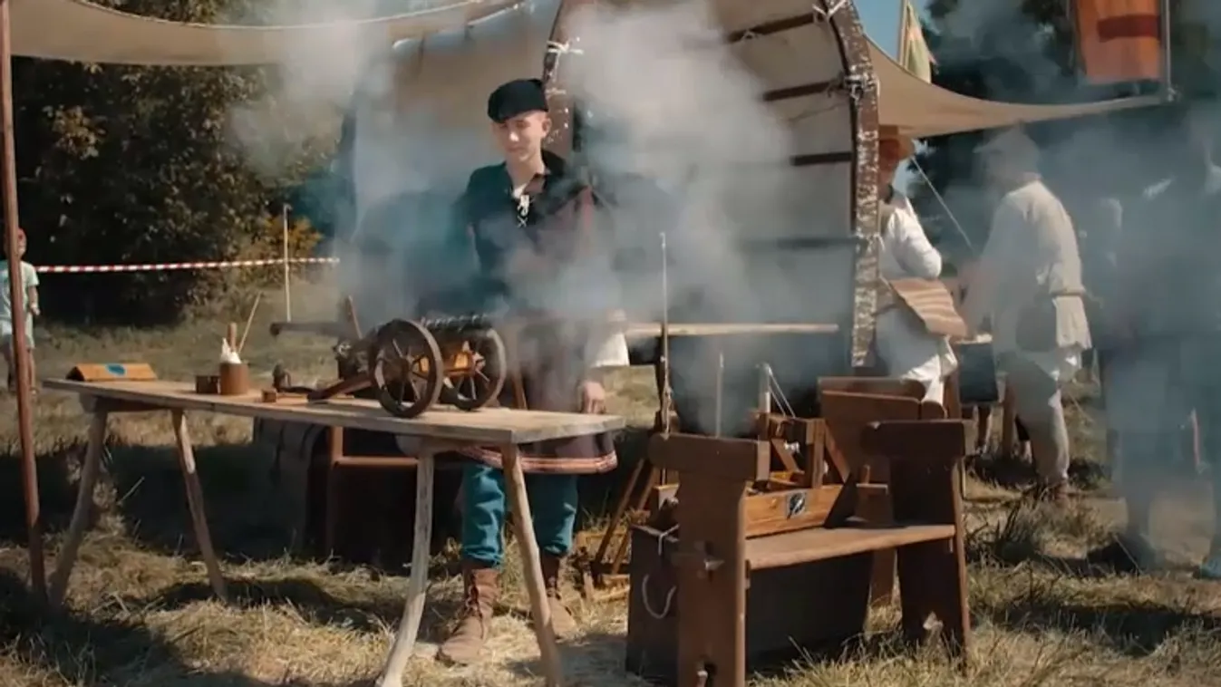 Mozaik - II. Királyfeszt - Újra visszatér a középkor Pestre