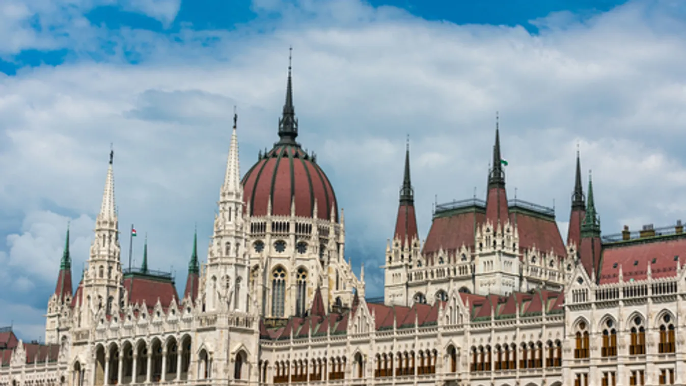 A veszélyhelyzet meghosszabbításáról dönt a parlament hétfőn