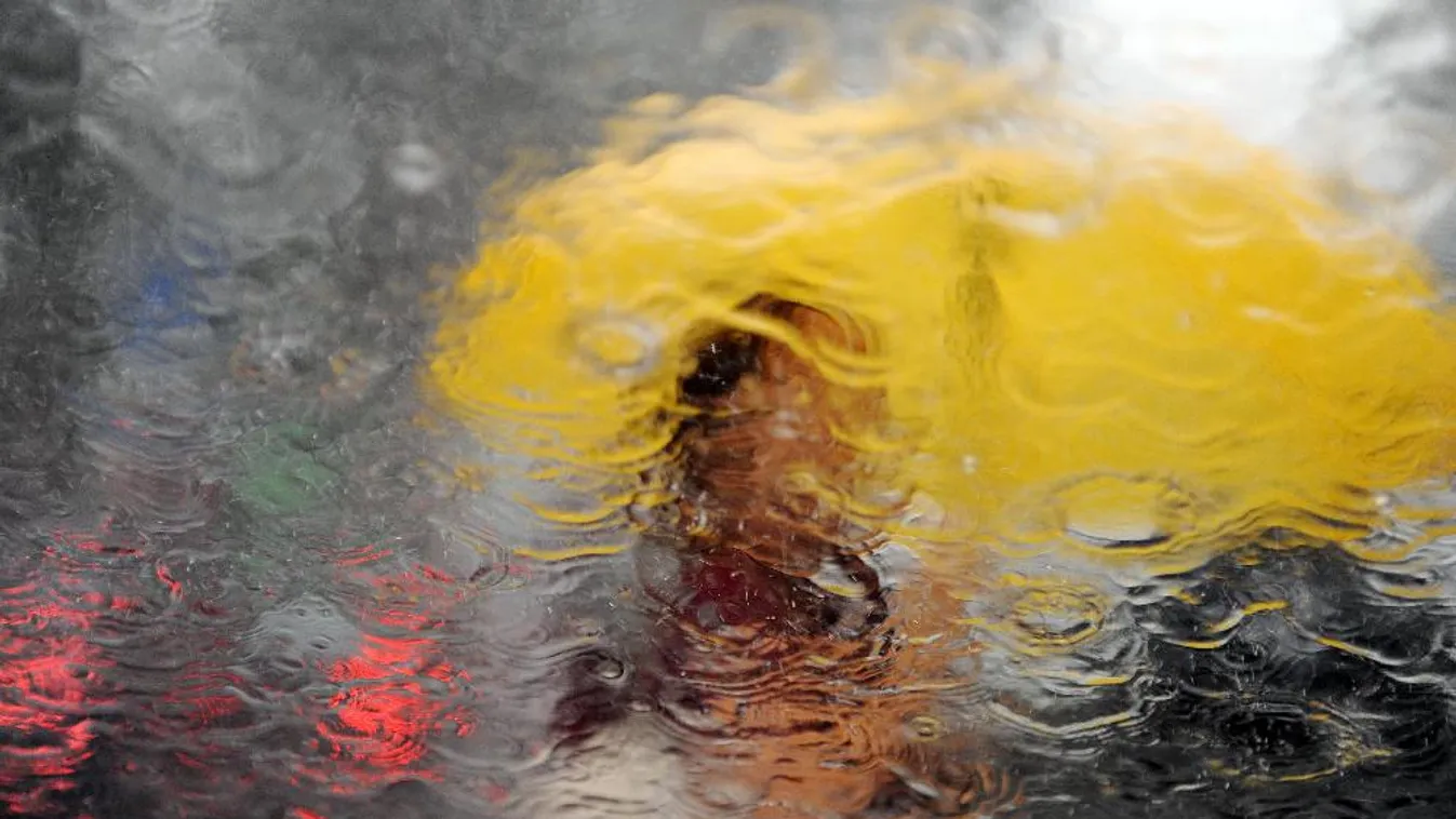 Másodfokú riasztások felhőszakadás-veszély miatt