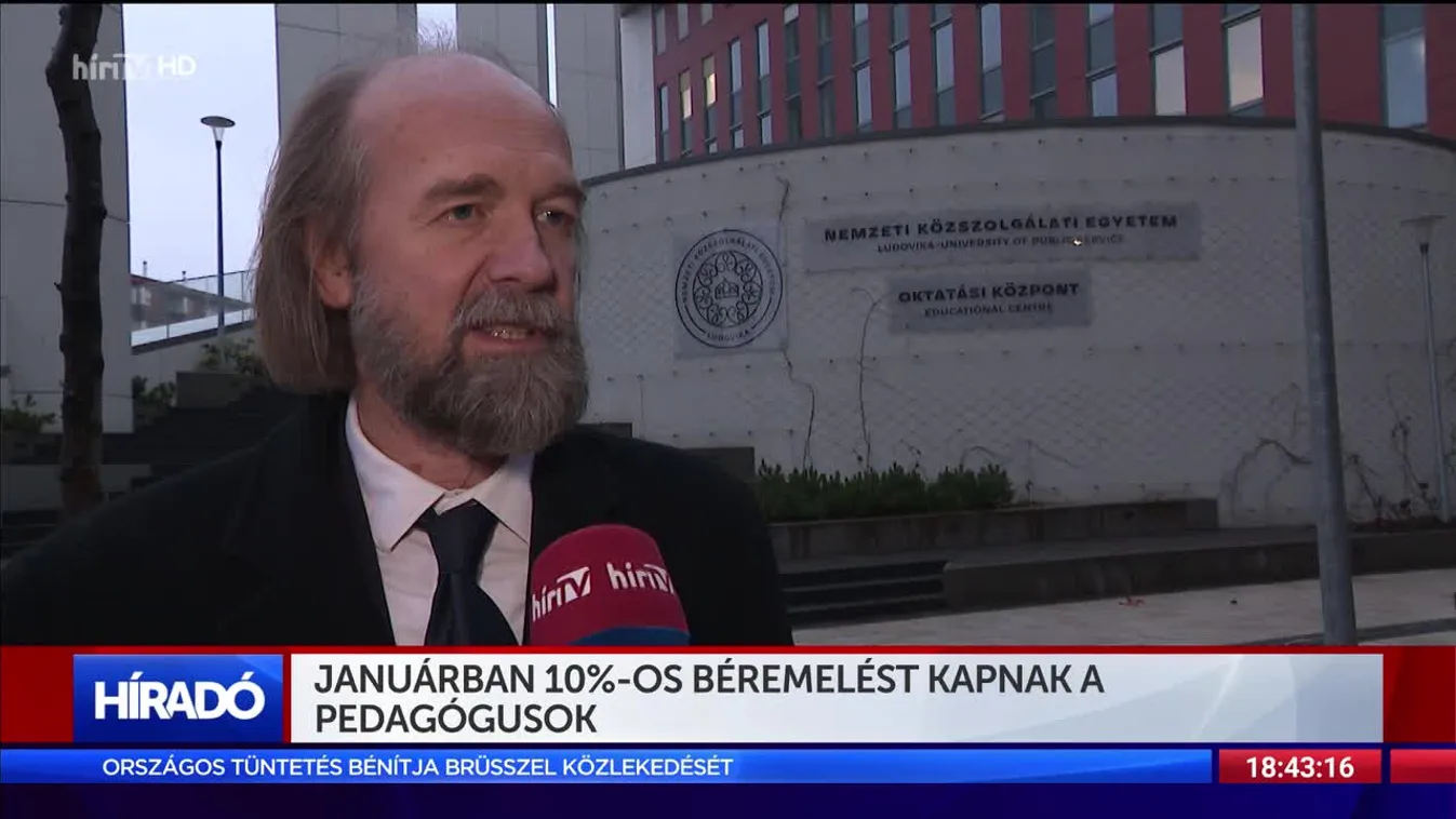 Januárban 10%-os béremelést kapnak a pedagógusok