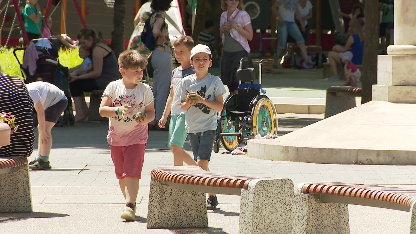 Hallgatnak az ellenzéki pártok az szja-visszatérítésre vonatkozó javaslatról