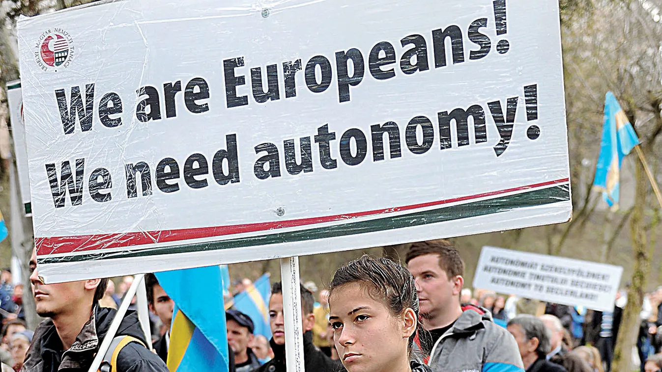 Romániában csorbítják a kisebbségi jogokat