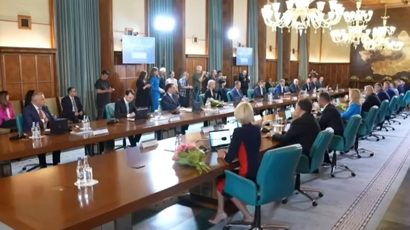 Lehetséges a román kormánykoalíció felbomlása + videó
